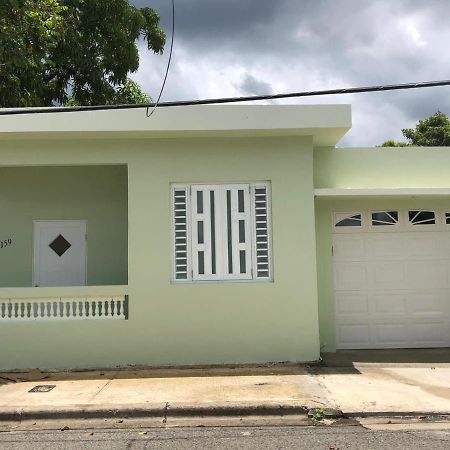 Villa West Vacation House à Mayaguez Extérieur photo